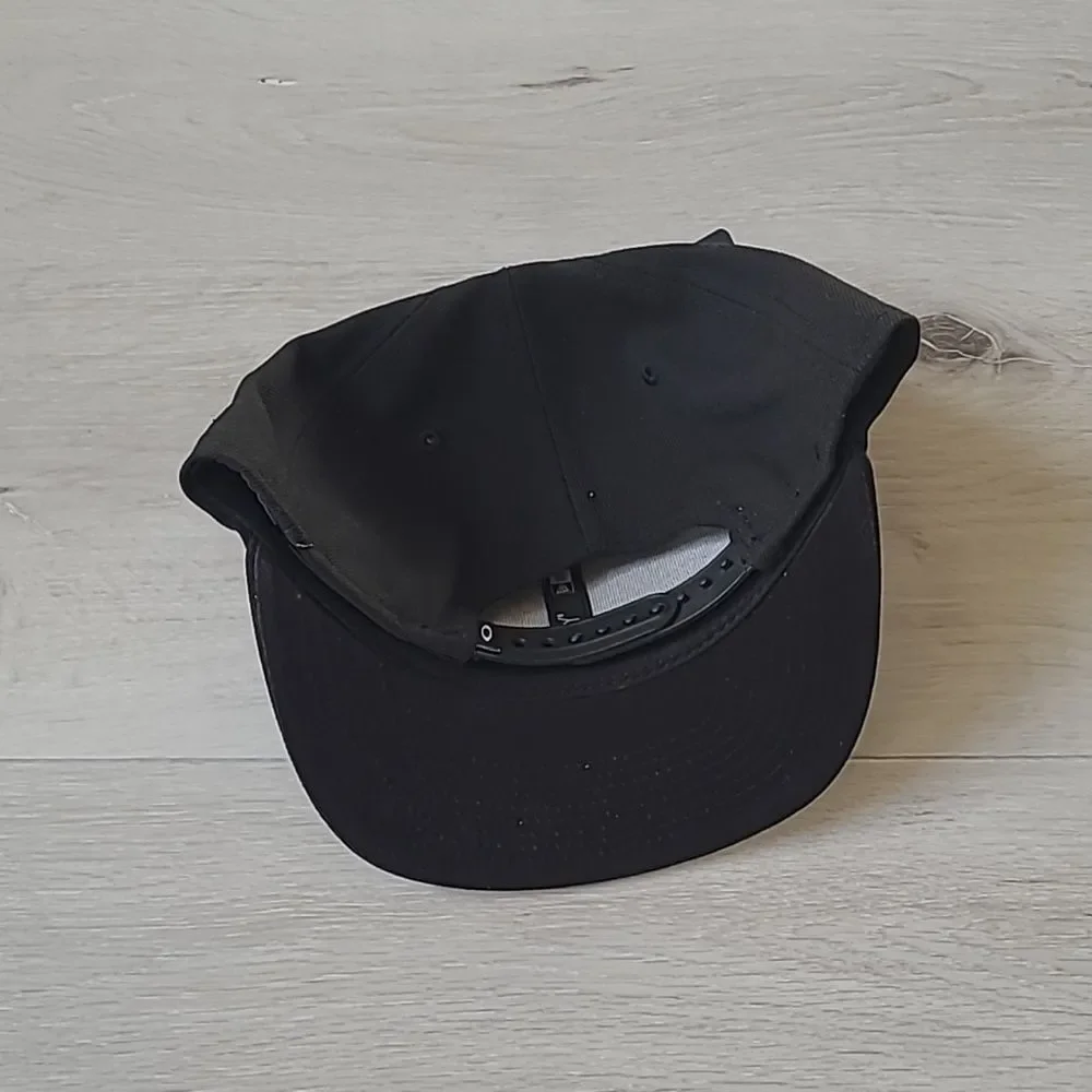 New era‎ Oakley B1B Hat adjustable black nwt